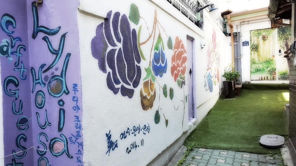 Lydia Craft Guesthouse Seoul Exterior photo