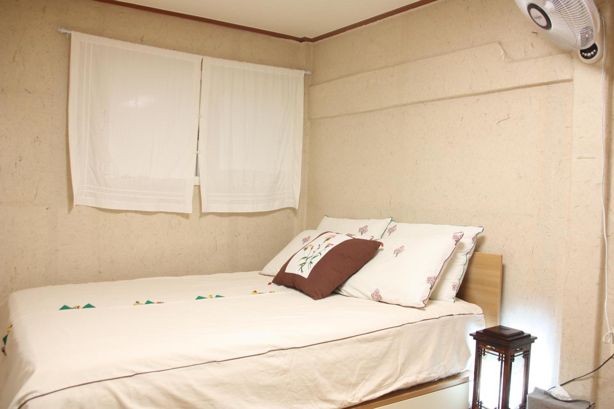 Lydia Craft Guesthouse Seoul Exterior photo
