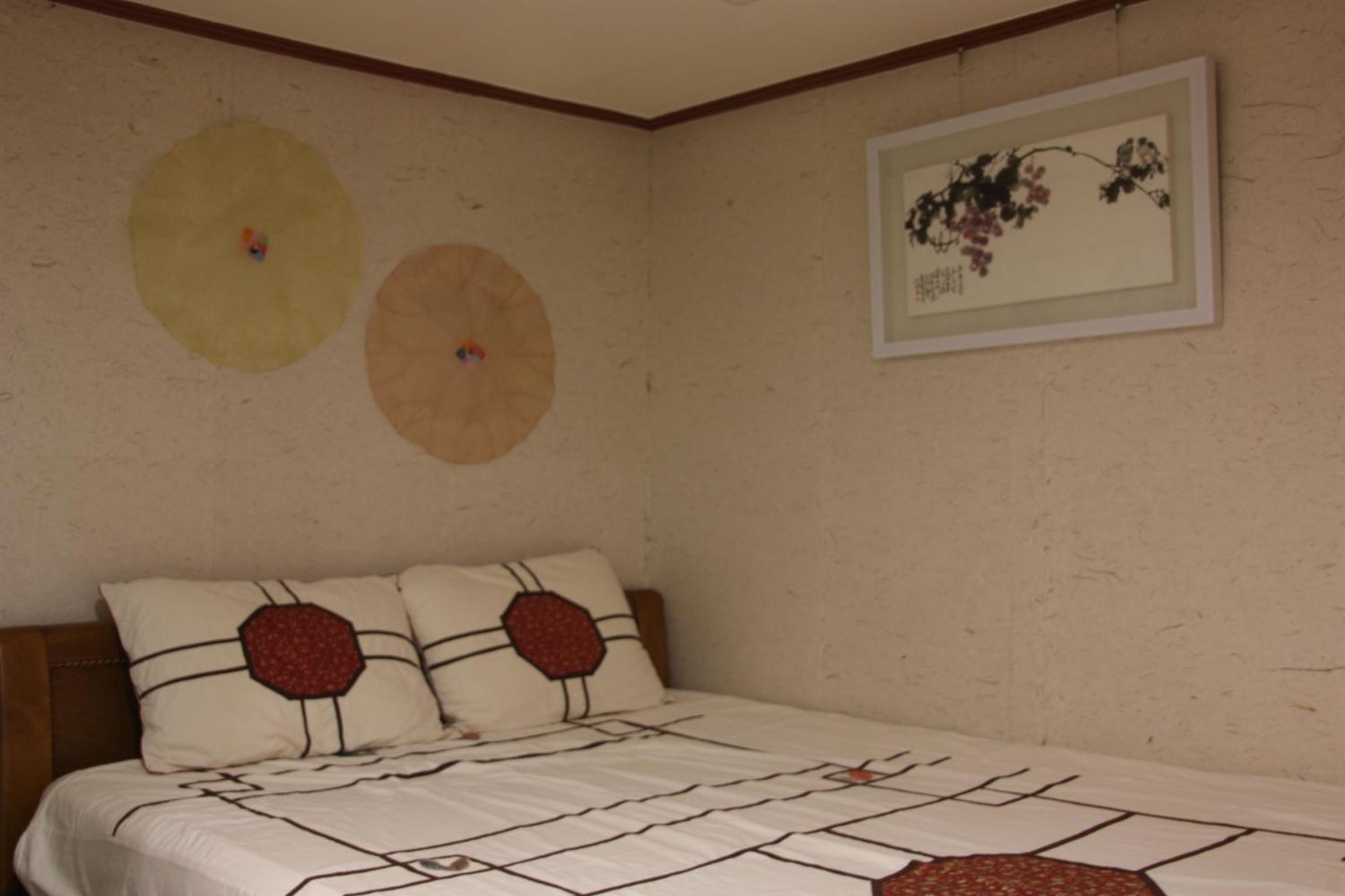 Lydia Craft Guesthouse Seoul Exterior photo
